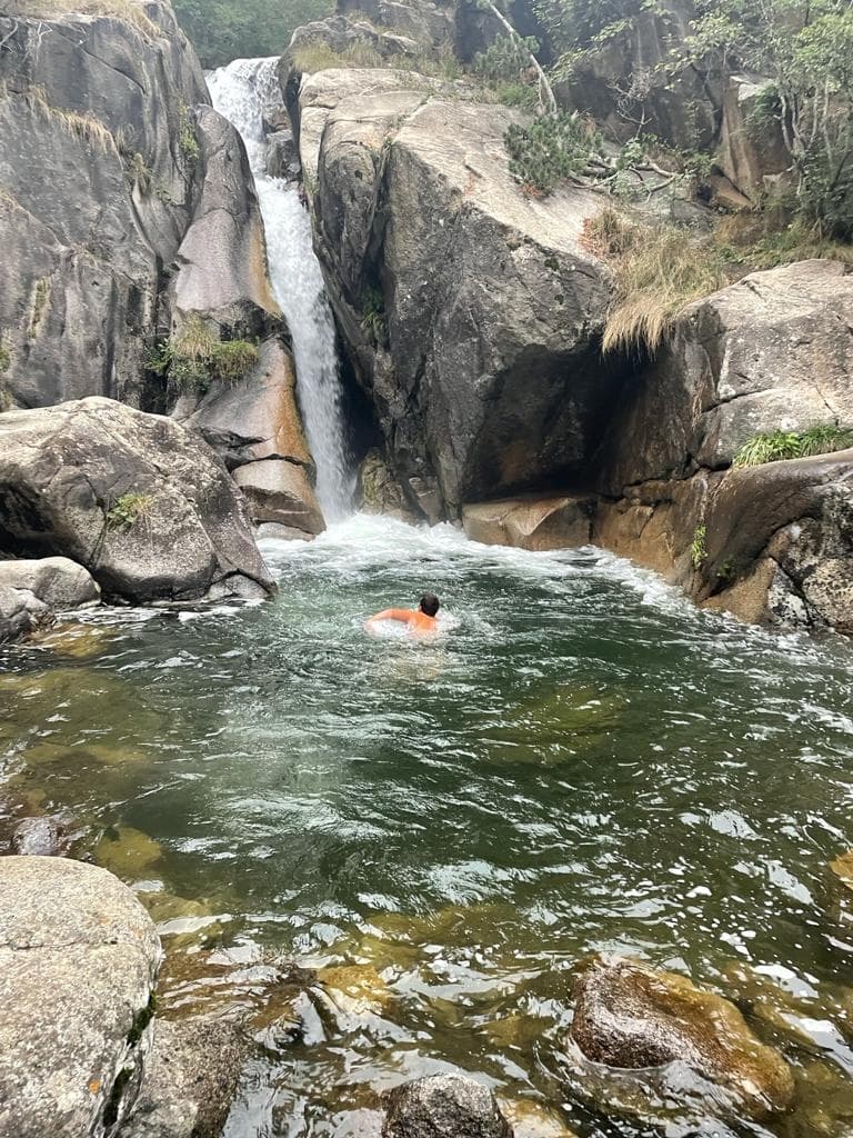 nutere_swimming_cascade